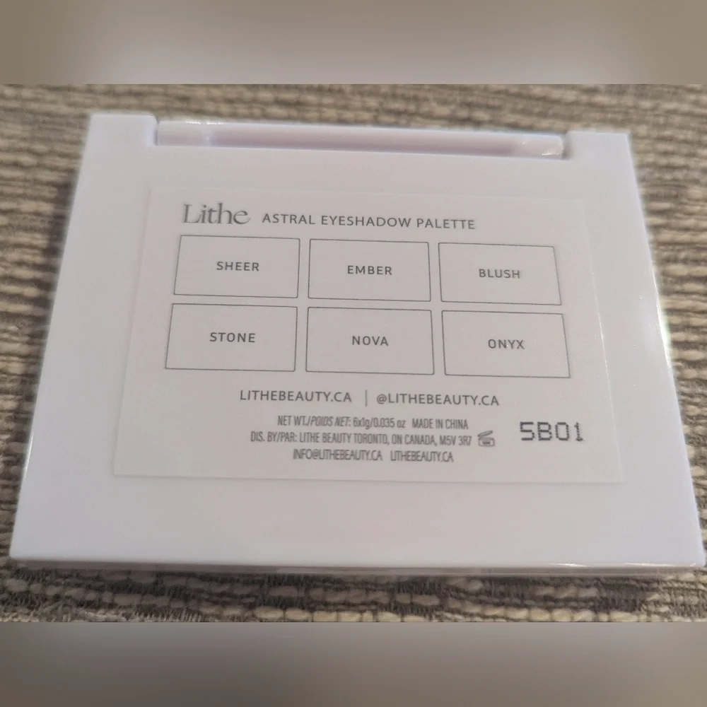 NIB Lithe Astral Eyeshadow Palette